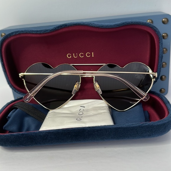 Ship same day - 💯 - New Authentic GUCCI Gold Heart Sunglasses - Picture 14 of 17
